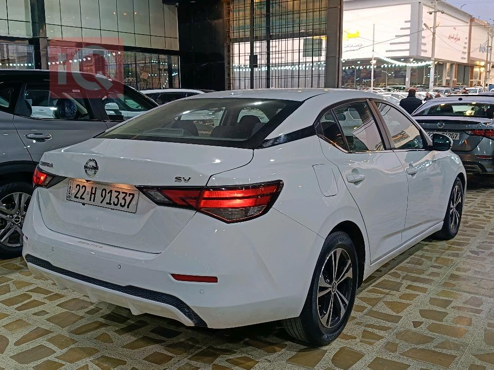 نيسان سنترا